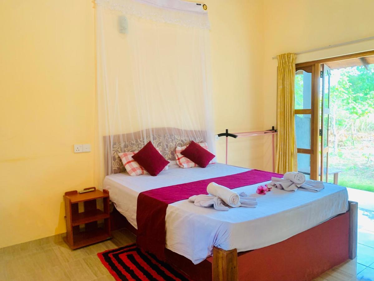 Green Hut Nature Resort Sigiriya Exterior photo